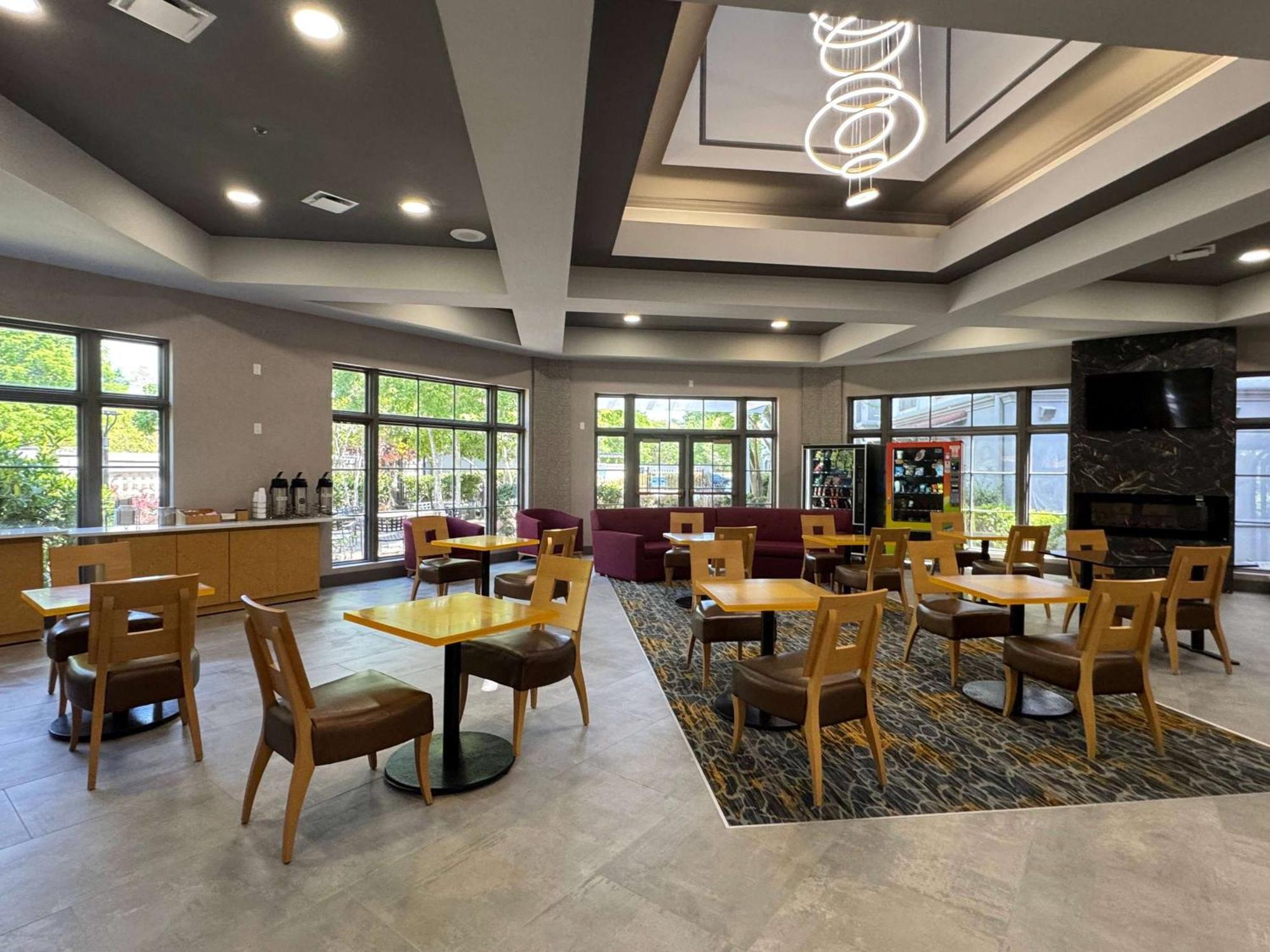 La Quinta By Wyndham Raleigh Cary Hotel Eksteriør billede