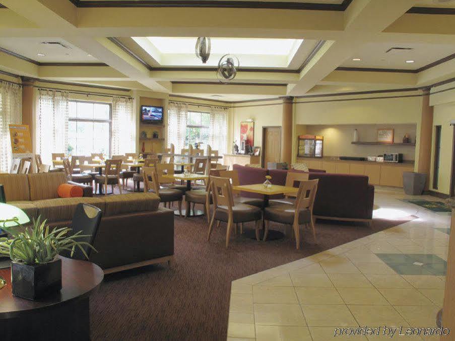 La Quinta By Wyndham Raleigh Cary Hotel Eksteriør billede